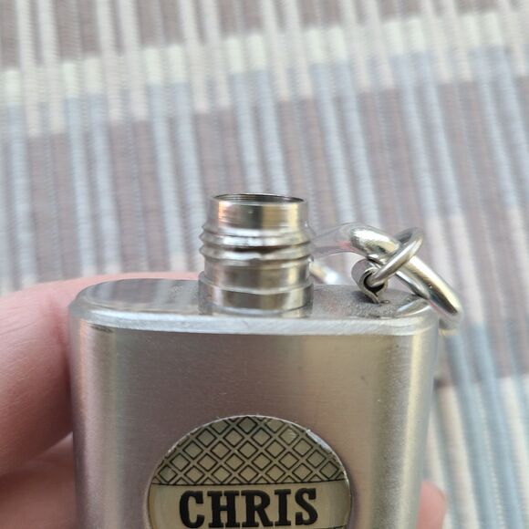 NWOT Personalized "CHRIS" Mini Novelty Flask Keychain Carabiner Clip Screw Cap - Picture 4 of 9